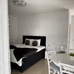 公寓 Nearby Romantic Retreat 蒂米什瓦拉