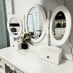 Nearby Romantic Retreat * 蒂米什瓦拉