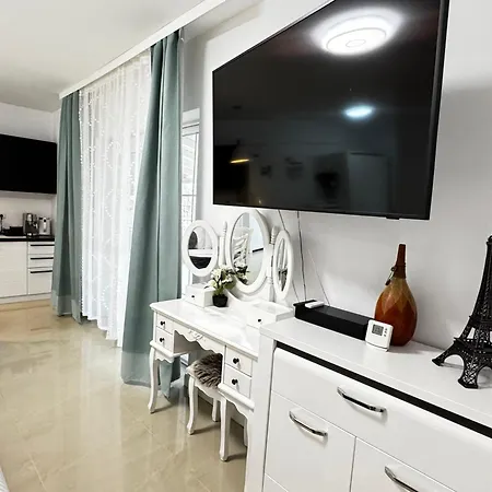 Nearby Romantic Retreat