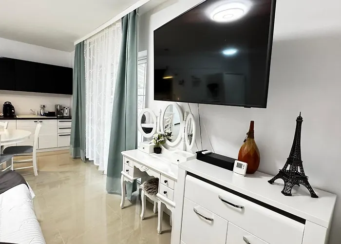 Nearby Romantic Retreat